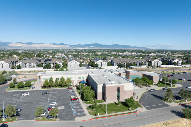 Valley High School is located in the South Jordan neighborhood.