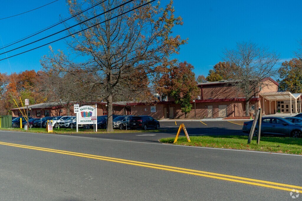 Vails Gate High Tech Magnet School serves students in the Outlying Orange County community.