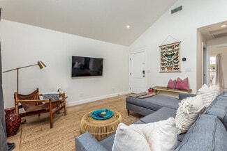 727 Sonrisa St Unit ID1255605P, Solana Beach, CA 92075