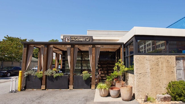 Rumi's Kitchen for Authentic Persian Dining