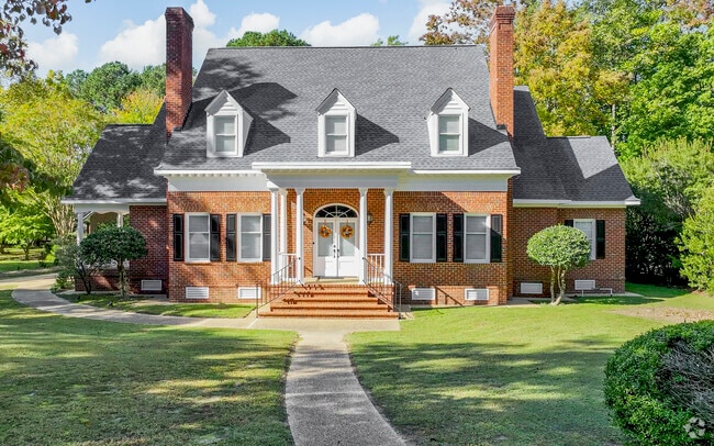 Beautiful large brick colonial style homes are everywhere in Golden Horseshoe.