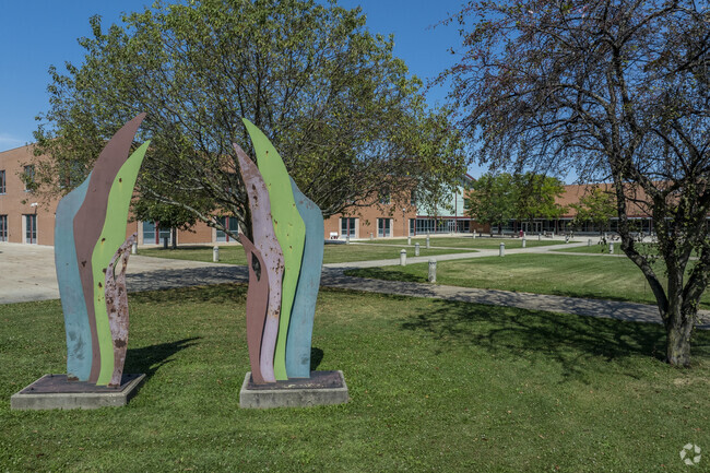 Marshall Middle School in Janesville has a student to teacher ratio of 14 to 1.