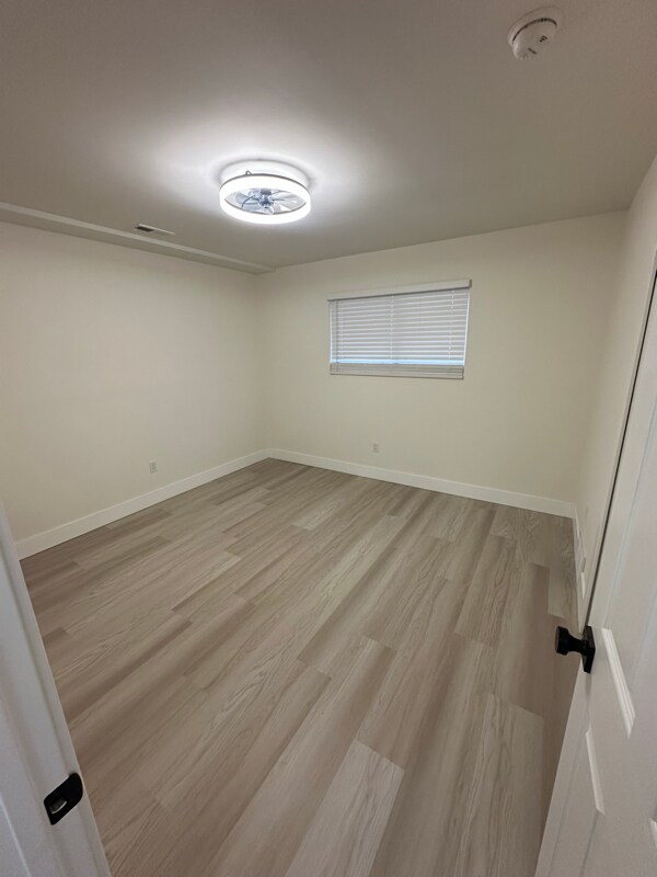 1030 Ford Ave unit 1, Wyandotte, MI 48192 - photo 6