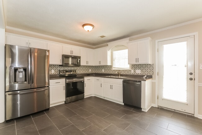 1056 Grove Landing Ln, Grovetown, GA 30813 - photo 7