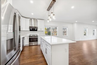 54 Central St, Waltham, MA 02453