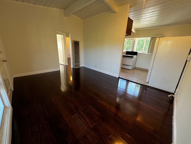 Living Room/Dining & Kitchen