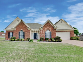 5634 Broadway Dr W, Southaven, MS 38672