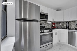 571 Academy St, New York, NY 10034