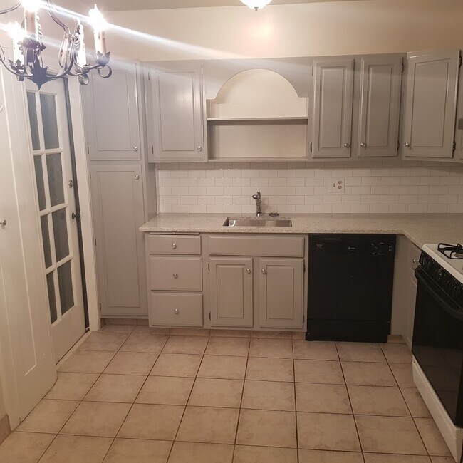 1906 Green St unit 2, San Francisco, CA 94123 - photo 4