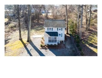 210 Friendship Cir, Winston-Salem, NC 27106