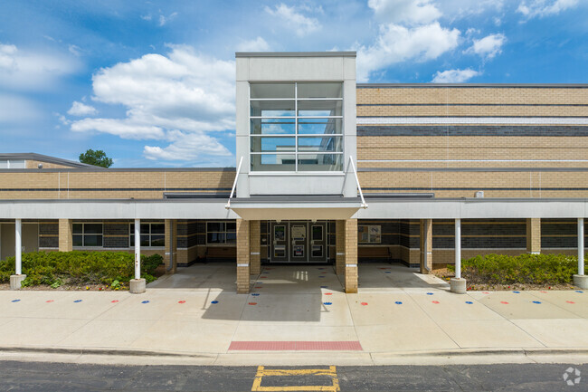 Main entrance to Beverly Elementary School in Beverly Hills.