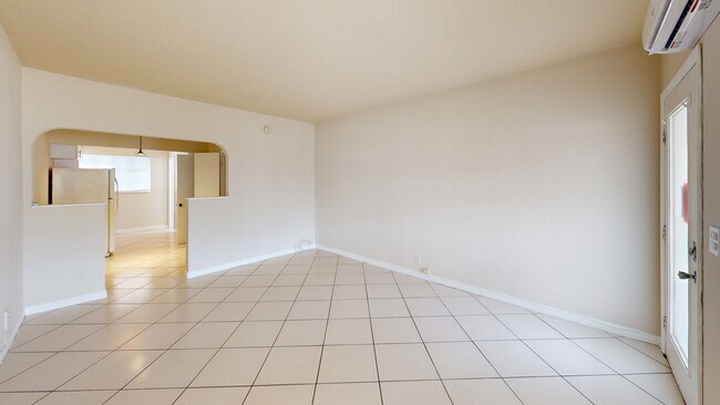 330 74th St unit 16, Miami Beach, FL 33141 - photo 2