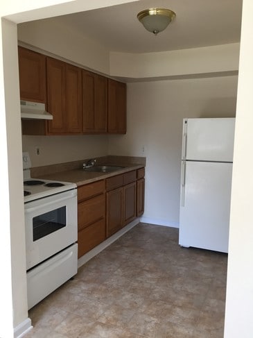 Old Forge, New Windsor, NY 12553 - photo 7