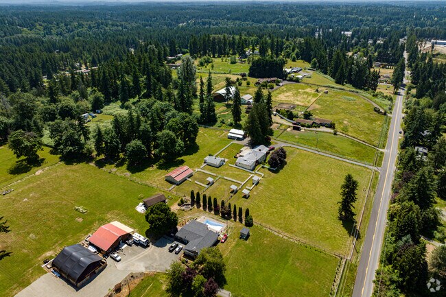 There is plenty of space to experience the peace and quiet of rural Lake Morton.