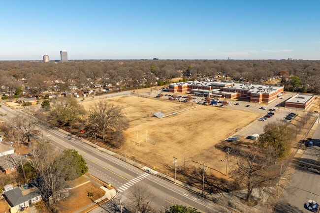 Colonial Middle School is a public middle school in Memphis, TN.