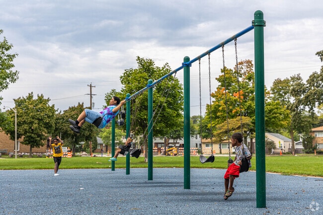 Hampton Heights residents enjoy basketball, swimming, and the playground at Harriet Tubman Park.