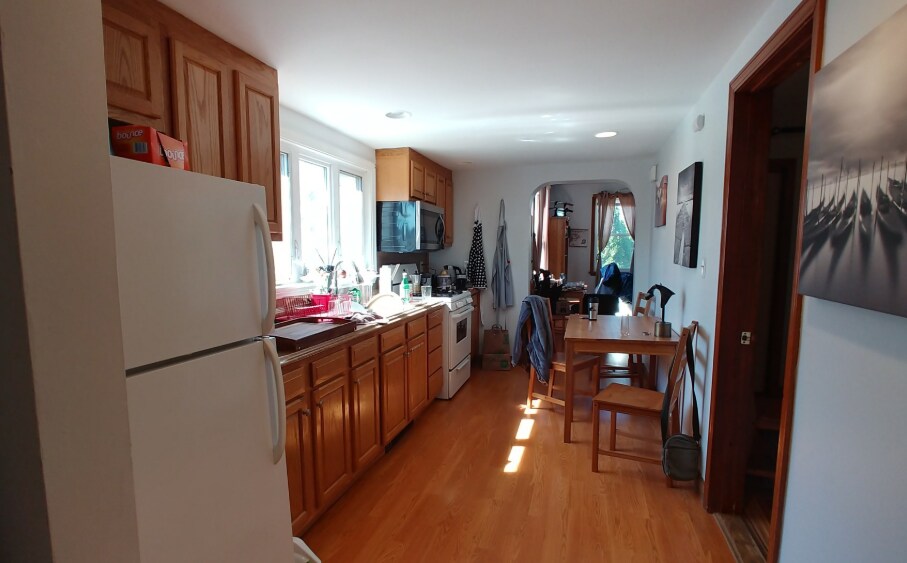 108 Cross St unit 1, Somerville, MA 02145 - photo 1