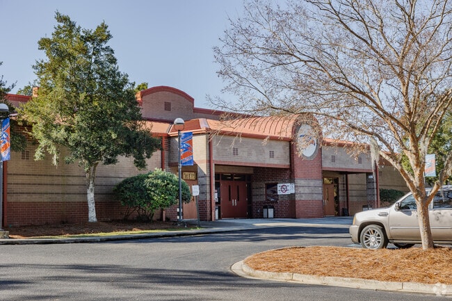 Hanahan High School is a public school in Hanahan.