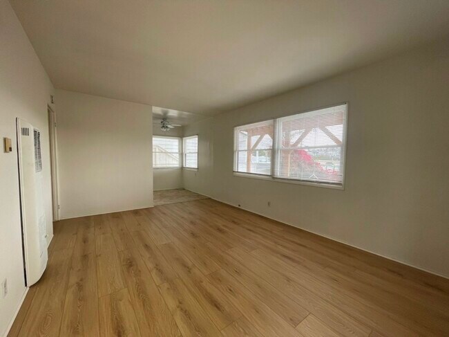 622 Loma Dr unit 622, Hermosa Beach, CA 90254 - photo 2