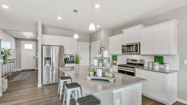 7303 W 27th St, Greeley, CO 80634 - photo 2