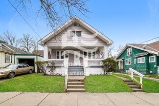 2107 N Peoria Ave, Peoria, IL 61603