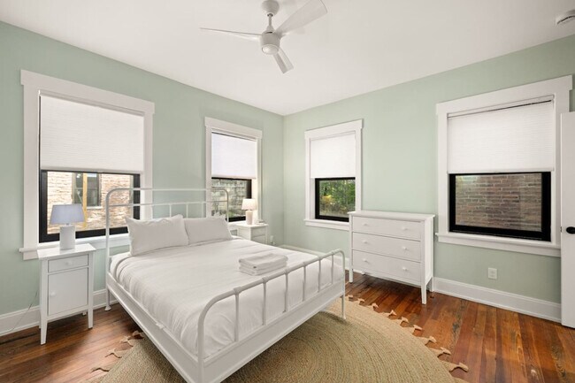 1918 Vine St unit ID1315619P, Cincinnati, OH 45202 - photo 5