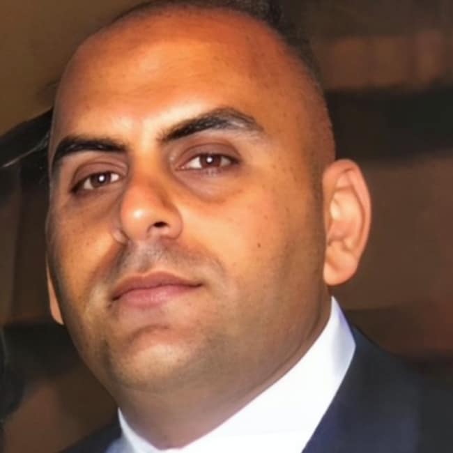 Agent Photo