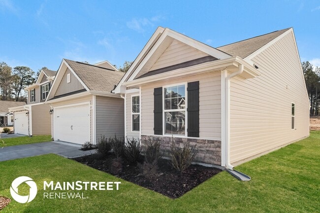 205 Indian Summer St, Zebulon, NC 27597 - photo 3