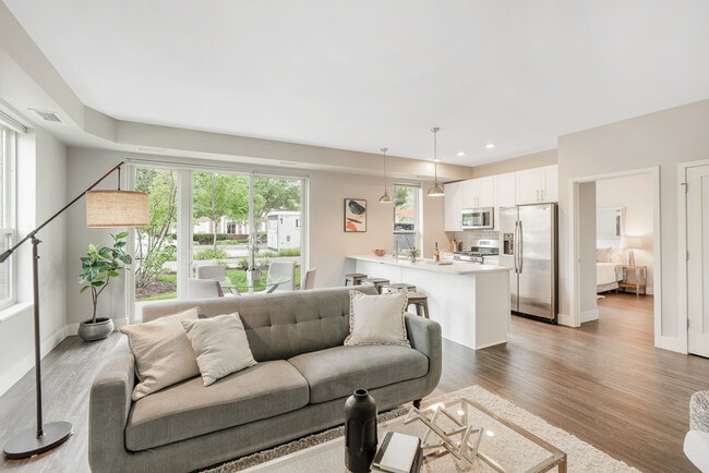 HIGHPOINT Barrington, Barrington, IL 60010 - photo 5