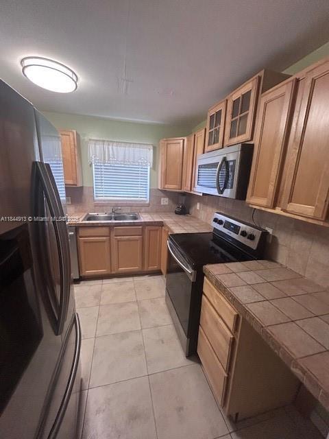 5090 SW 64th Ave, Davie, FL 33314 - photo 4