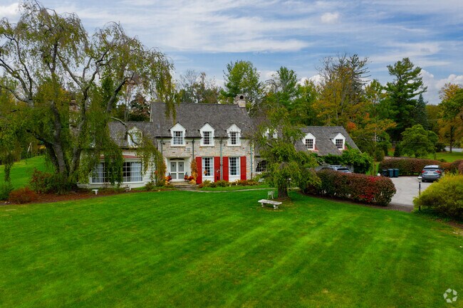 Fox Hollow’s post-2000 New Traditional homes often sell around $490K–$800K.