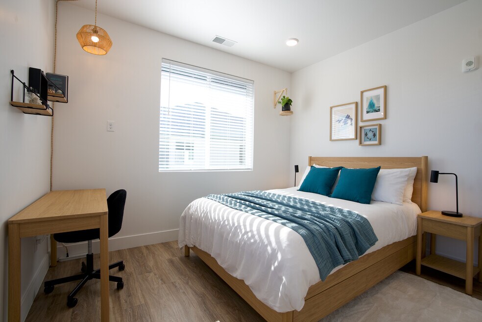 525 N 1st St unit Furnished 2 Bed 2 Ba, Driggs, ID 83422 - photo 1