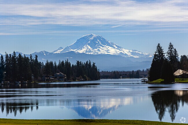 Lake Tapps Park North offers unprecedented views of Mt.Rainier for Bonney Lake residents.