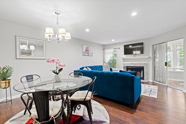 3313 Wyndham Cir unit 1, Alexandria, VA 22302 - photo 7