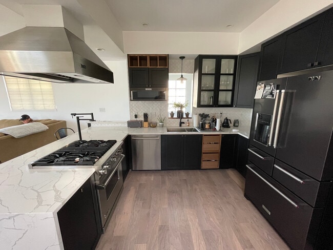 1340 Hoyt Ave, Indianapolis, IN 46203 - photo 4