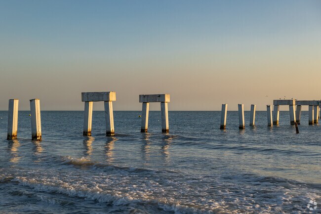 While Billy Creek does not sit directly on the Gulf, the waterways can pose a flood risk.