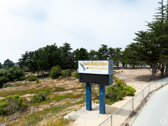 Seaside Middle School fosters academic excellence in a supportive community.
