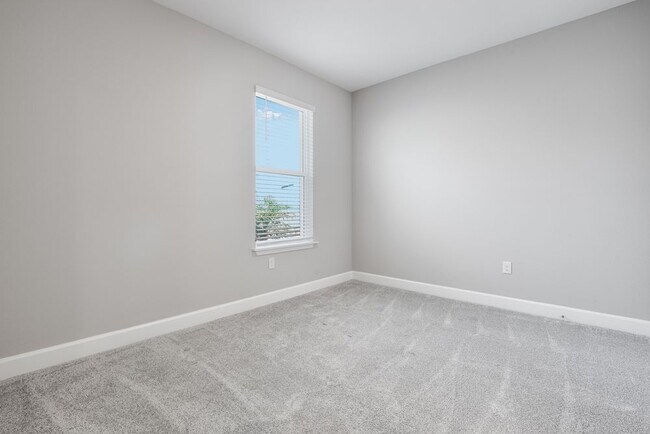 7774 Waining Moon Way, Sarasota, FL 34241 - photo 7