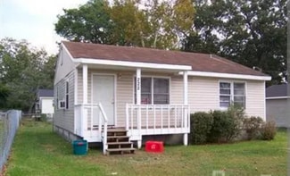 222 N 31st St, Wilmington, NC 28405