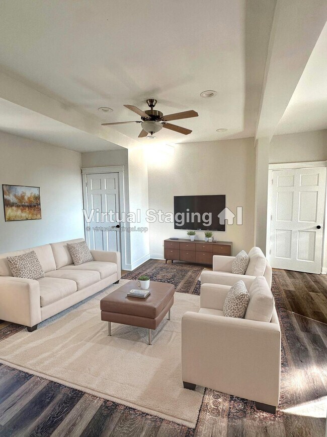 1128 Berlin Rd unit 2, Marshall, WI 53559 - photo 2