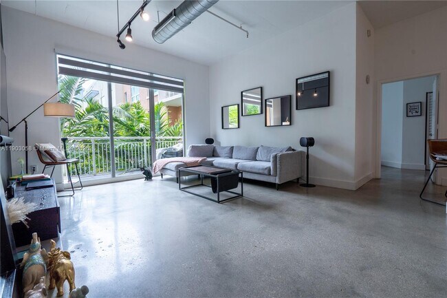 2001 Biscayne Blvd unit 9, Miami, FL 33137 - photo 5