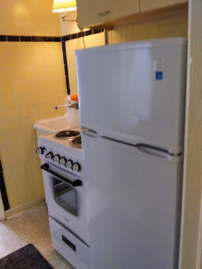 556 W 165th St unit 1, New York, NY 10032 - photo 3