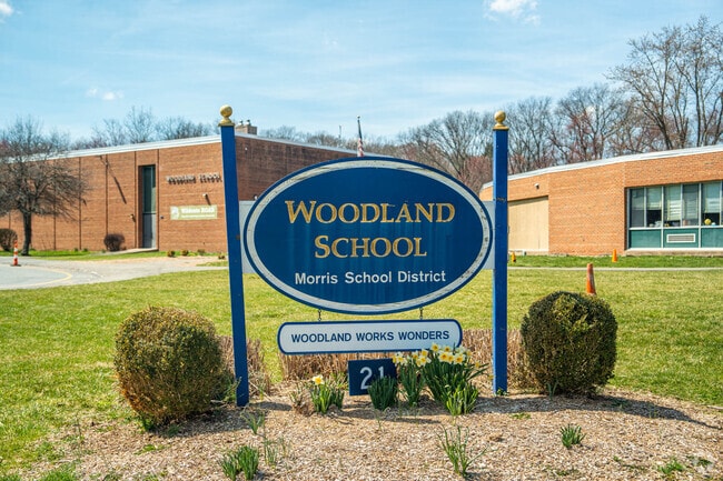 Woodland School in Morristown entrance Sign