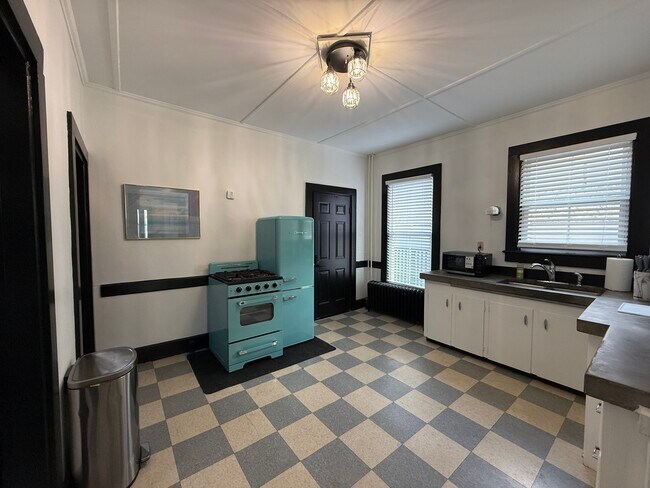 67 North St unit Apartment 1, Portland, ME 04101 - photo 3