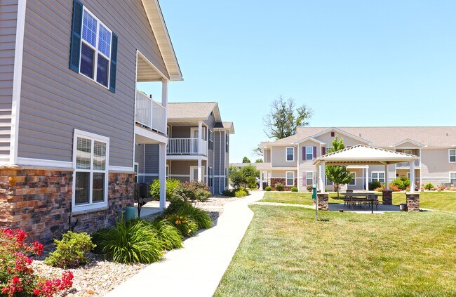 Renaissance Hills, Mount Vernon, IL 62864 - photo 5