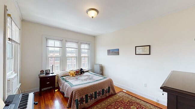 14 Glenville Ave unit 1, Allston, MA 02134 - photo 5