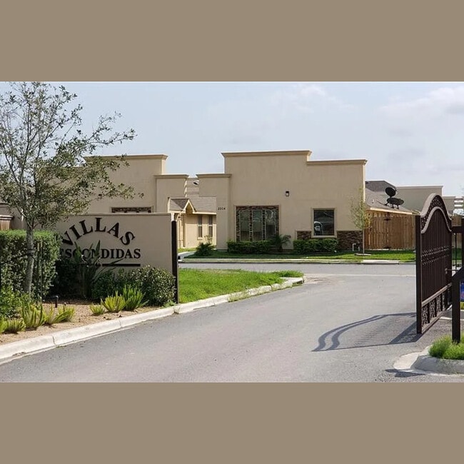 2208 Taxco Ct unit 4, Edinburg, TX 78542 - photo 2