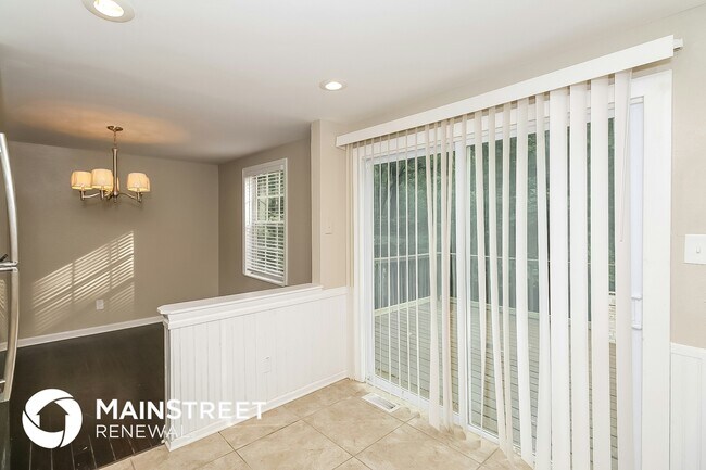 3100 Forestside Ct, Atlanta, GA 30349 - photo 5
