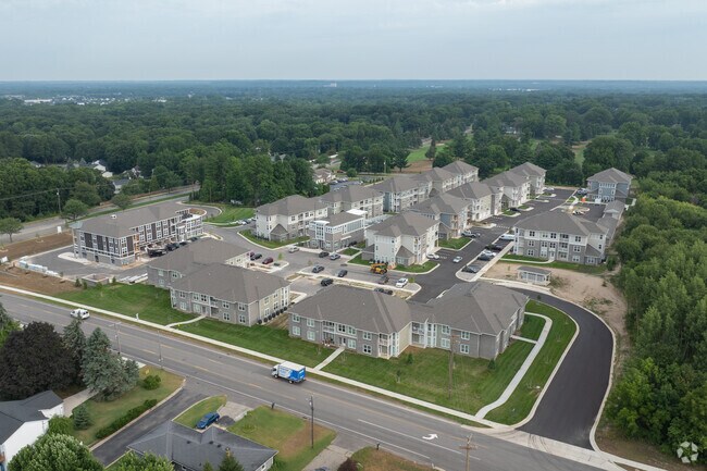 The Retreat Apartments, Wyoming, MI 49519 - photo 3