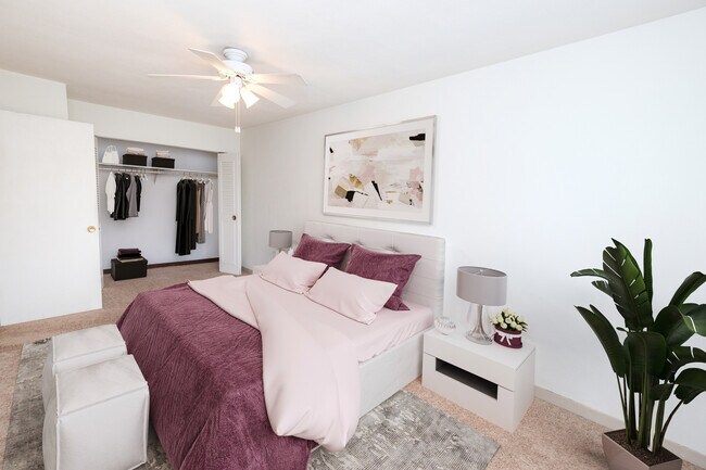 Marshall Place, Saint Paul, MN 55104 - photo 6